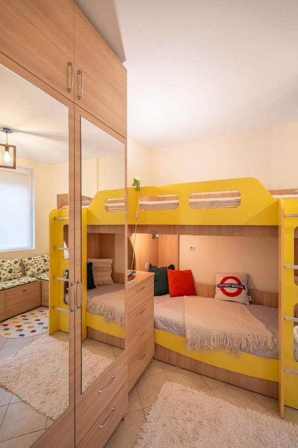 Premium Comfy 2Bdr Apt - Free Parking - Fast Wi-Fi 소피아 외부 사진