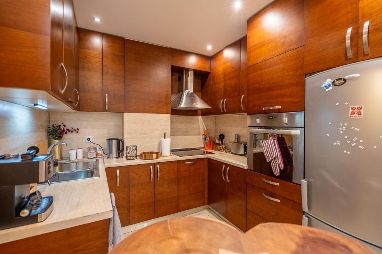 Premium Comfy 2Bdr Apt - Free Parking - Fast Wi-Fi 소피아 외부 사진