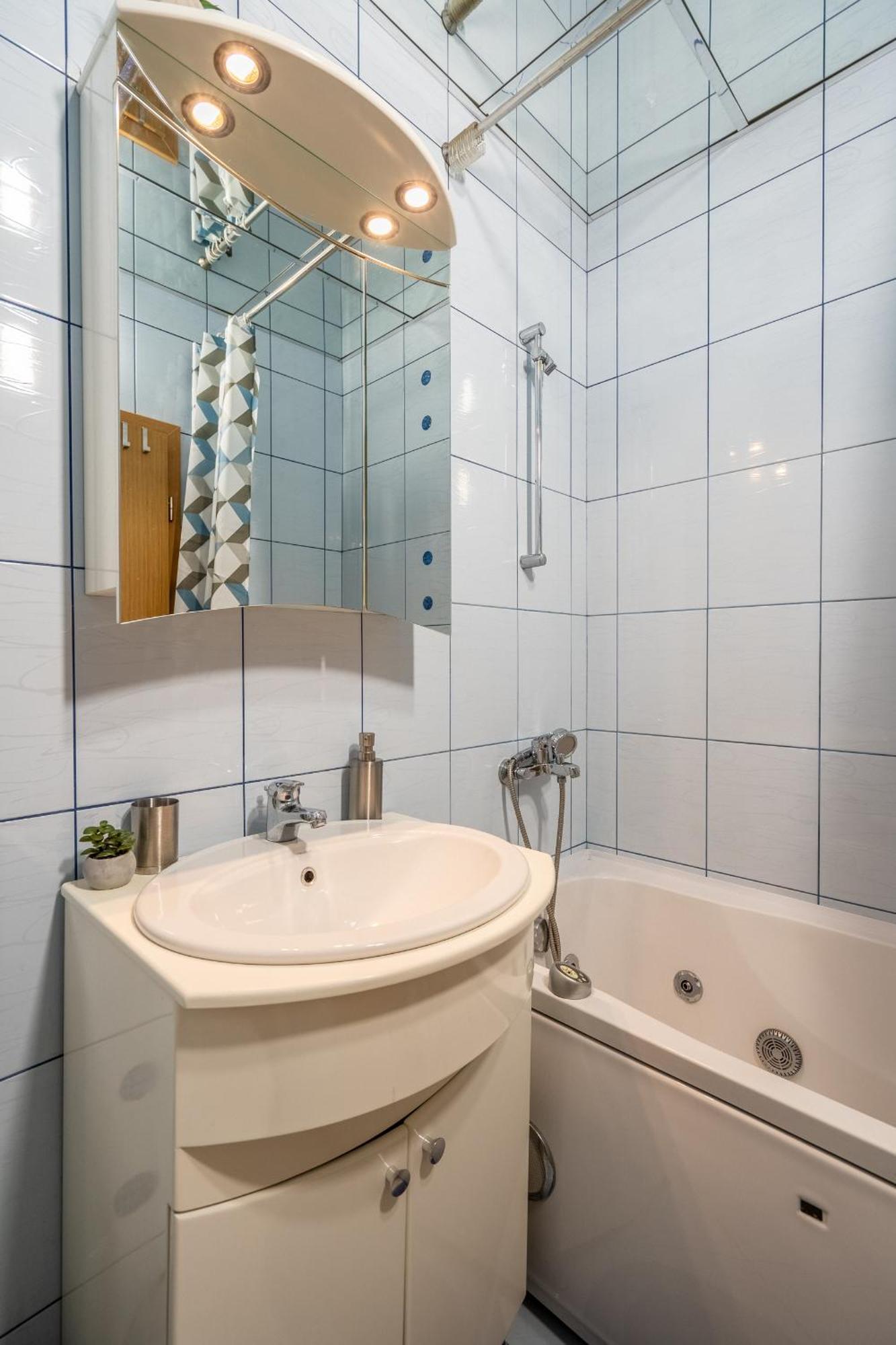 Premium Comfy 2Bdr Apt - Free Parking - Fast Wi-Fi 소피아 외부 사진
